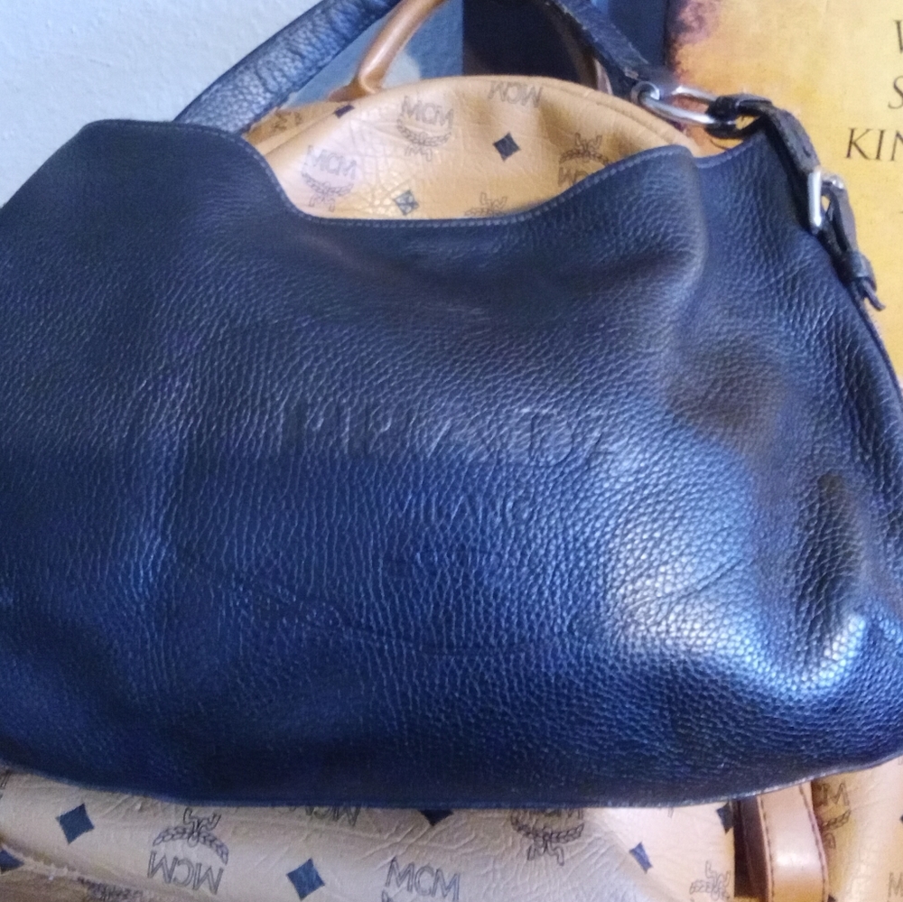 Parda Purse - Picture 7 of 8